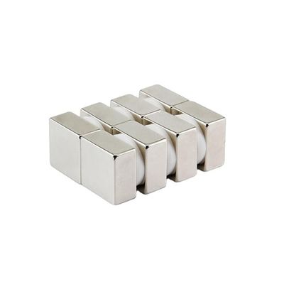 Zn Coating Magnéte de bloc de néodyme personnalisé pour la conception et les spécifications du client