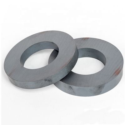 ±0,05 mm Tolérance D200x110x20 mm C8 Ferrite Ring Magnet pour le service de traitement des haut-parleurs