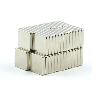 Bloc d'aimants au néodyme permanent de 10 mm pour les aimants à terres rares NdFeB rectangulaires forts