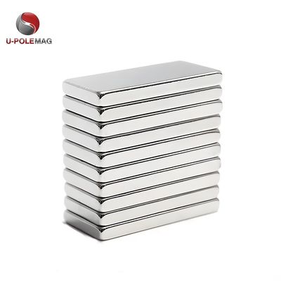 N52 Rectangle à haute température magnétique des terres rares Bloc magnétique au néodyme pour personnaliser