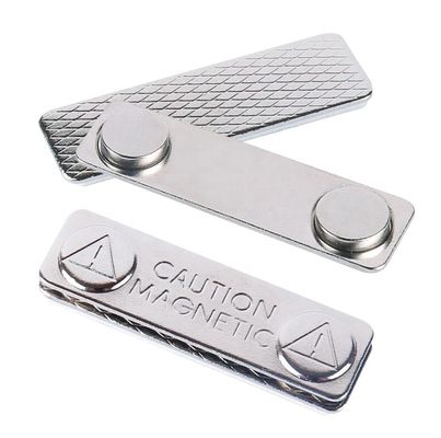 310g 45x13mm Mousse auto-adhésive Magnétique fort Badge de nom avec deux aimants Parfait