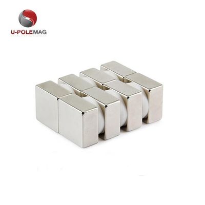 Magnet de néodyme rectangulaire de type F20x20x10mm N50 N52 avec certification ISO9001 2000
