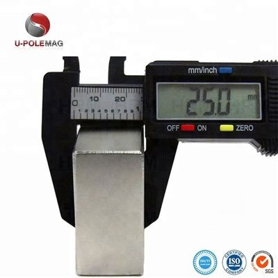 Magnéte permanent super fort F50x50x25mm ou personnalisé pour les applications lourdes