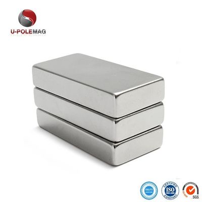 N45 aimant au néodyme F50x50x10mm Environ 190g pour les applications industrielles et lourdes