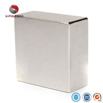 Dureté de Vickers élevée N52 Rectangle Bar personnalisée magnéte au néodyme pour moteur électronique