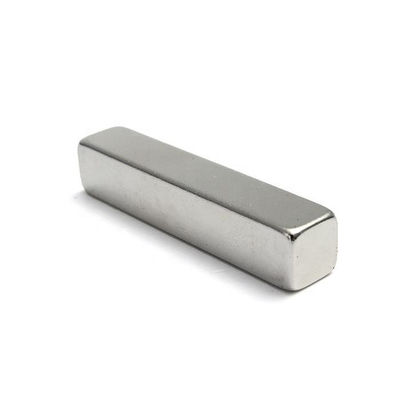 Magnéte composite au néodyme magnétisé diamétralement de qualité N35-N52 pour lévitation