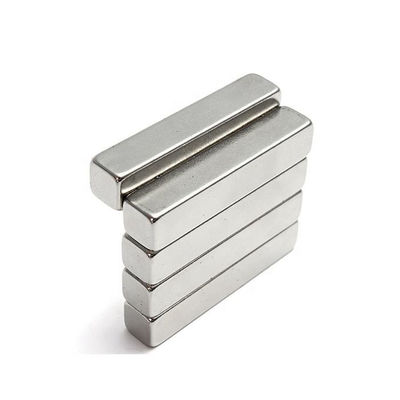 Magnéte composite au néodyme magnétisé diamétralement de qualité N35-N52 pour lévitation