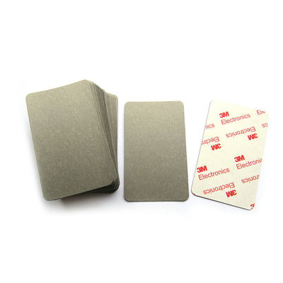 Perméabilité relative à 1 MHz 80 /-10% Folie magnétique de protection pour suppression du bruit