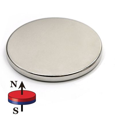 Magnéte de terres rares N52 Disque néodymium avec service de perforation
