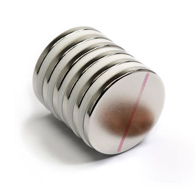 Magnéte de terres rares N52 Disque néodymium avec service de perforation