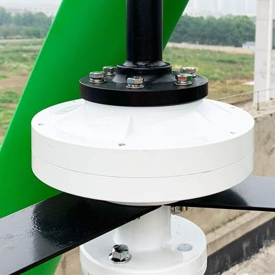 Générateur de moteur de turbine éolienne à axe vertical 10 kW 380V avec boîtier en alliage d'aluminium