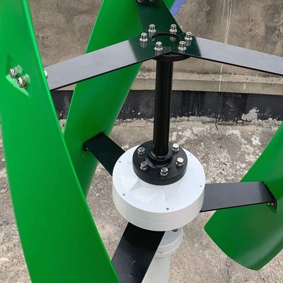 Générateur de moteur de turbine éolienne à axe vertical 10 kW 380V avec boîtier en alliage d'aluminium