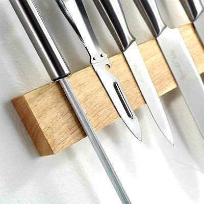Réservoir à bande magnétique en bois Porteur de couteau magnétique Suction magnétique Levier suspendu Accessoire de cuisine