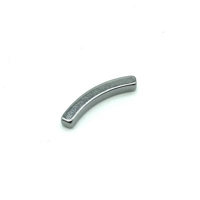 Magnéte au néodyme à arc N52 R18.25xr15.75x2.5mm personnalisé pour instruments médicaux