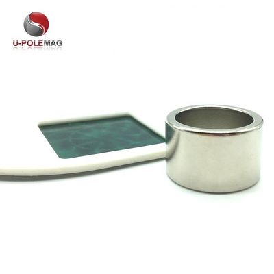 Magnéte d'anneau de magnétisation radiale au néodyme N38H personnalisé OD32xID25x20mm pour capteurs