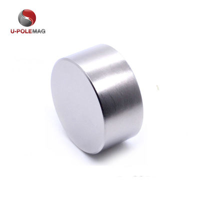 191g Poids N52 Disque d'argent magnétique néodymium D40x20mm avec direction axiale magnétisée