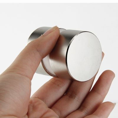 Disque magnétique à néodyme N52 à magnétisme industriel fort et permanent avec ISO9001