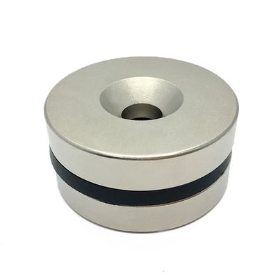 N52 aimant au néodyme avec forme d'aimant industriel pot / forme de tasse et trou anti-enfoncement