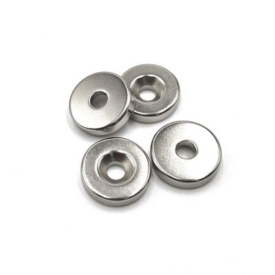 Magnéte personnalisé Taille N52 Disque magnétique de néodyme de terres rares avec trou anti-enfoncement