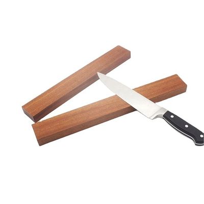 Maillot à couteau magnétique en bois de chêne
