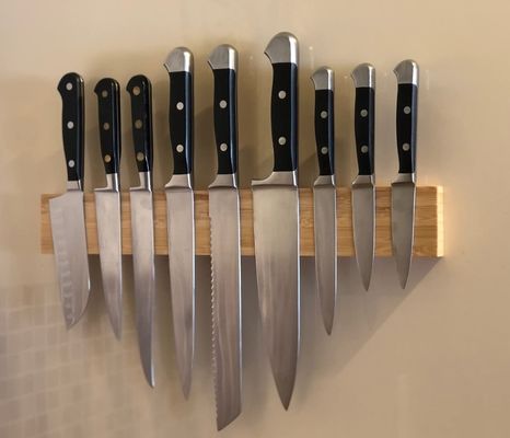 Maillot à couteau magnétique en bois de chêne