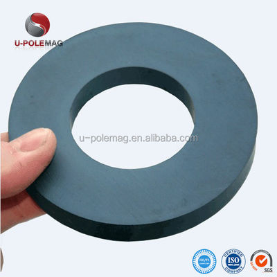 190 mm Taille extérieure Magnéte grand haut-parleur en ferrite Y35 pour casque Tolérance ± 1%