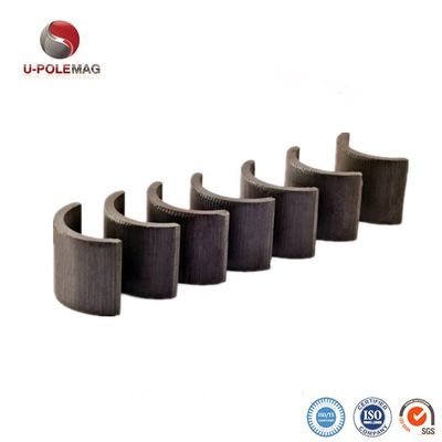 Magnets ferrite courbes en céramique de qualité Y30 avec une excellente résistance à la démagnétisation