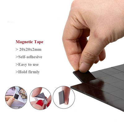 Tape magnétique en caoutchouc flexible de qualité directe personnalisée avec revêtement adhésif 3M