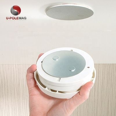 Application de l' aimant industriel 3pcs Monture de détecteur de fumée magnétique pour une installation facile