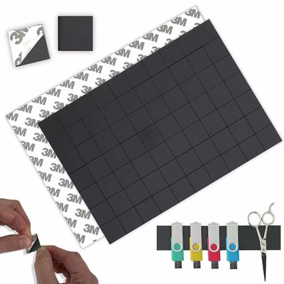 Tape magnétique flexible isotrope autoadhésive pour applications papier certifiée ROHS