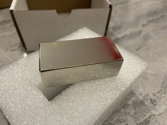 F60x30x20mm Bloc magnétique au néodyme N52 super fort sintré pour lévitation magnétique