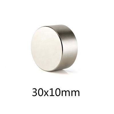 Puissant aimant de terres rares NdFeb Permanent N52 Axial Circulaire d' aimants de néodyme D30x10mm