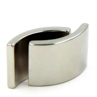Générateur d'éoliennes N42UH Magnéte moteur à segment arc néodymium avec revêtement nickel