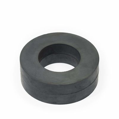 Magnés à anneau ferrite en céramique Y30 résistants et durables pour les systèmes de haut-parleurs