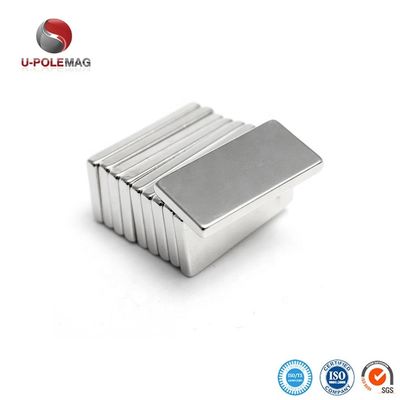 Magnet NdFeB rectangulaire super fort N35 N52 Neodymium blocs aimants pour l'industrie