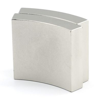 Magnet de néodyme courbé à haute température pour moteur à courant continu moteur à démarrage par arc segment pas à pas