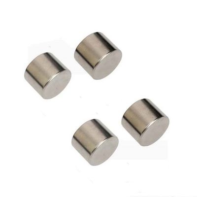 Température maximale de fonctionnement 80 °C NdFeB aimant N52 30x30 pour l'efficacité et la durabilité