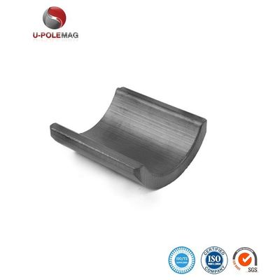 Magnéte de tuiles en ferrite céramique à arc personnalisé avec service de moulage ventilateur climatisé