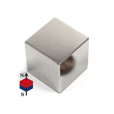 Magnéte permanent N42 cylindre carré en néodyme 50x50x25 pour applications industrielles