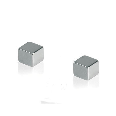 Magnéte permanent N42 cylindre carré en néodyme 50x50x25 pour applications industrielles