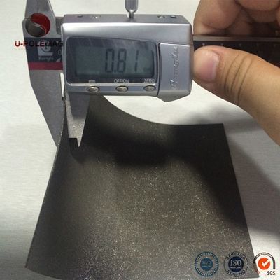 80°C Tolérance de la feuille magnétique à néodyme NdFeB de caoutchouc flexible le plus résistant ± 10% Taille A4
