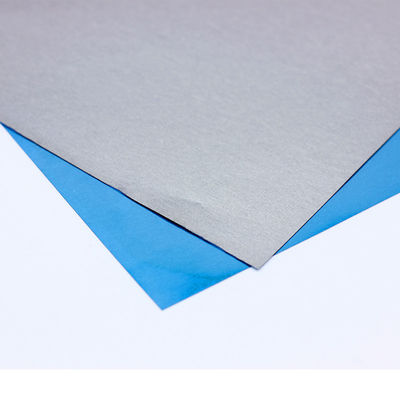Folie innovante de matériau absorbant pour l'émetteur radio et le blindage du flux magnétique