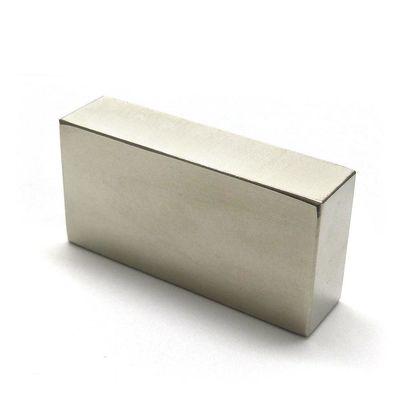 15-20 jours Temps de livraison personnalisé Magnet néodymium géant N52 de bloc 100x50x20 mm ± 1% Tolérance