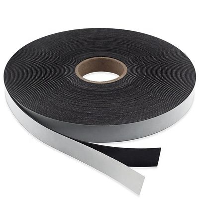 Tape magnétique en caoutchouc flexible pour véhicule d'entraînement à vapeur 50 mm pôle nord/sud isotrope/anisotrope