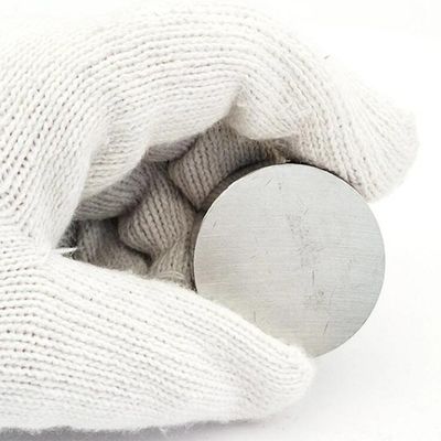 7.4g/cm3 Densité des terres rares Permanent en fonte AlNiCo cylindre rond aimanté pour le bouton de câble