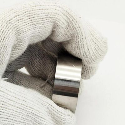 7.4g/cm3 Densité des terres rares Permanent en fonte AlNiCo cylindre rond aimanté pour le bouton de câble