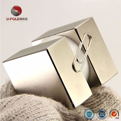 Neodymium Magnet Block NdFeB Terres rares avec revêtement Ni Traitement du service de moulage