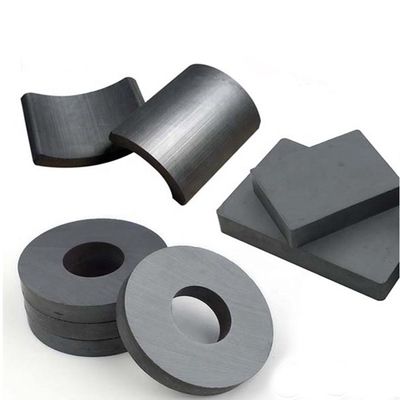 Rings magnétiques ferrite en céramique permanente certifiés ISO9001 2000 pour haut-parleurs Y30 et Y35