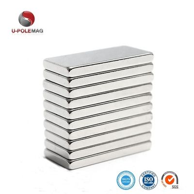 Magnéte au néodyme recouvert de nickel N52 haute Br Forme rectangulaire Super Puissance NdFeB Bloc aimants
