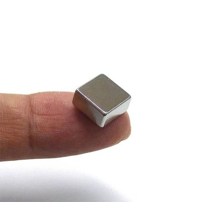 Bloc d'aimants au néodyme permanent de 10 mm pour les aimants à terres rares NdFeB rectangulaires forts